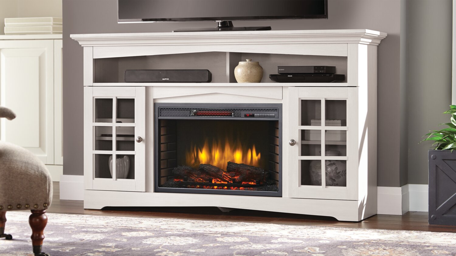 Huntley 59" Electric Fireplace TV Stand with Storage and Cable Management for TVs up to 65"- White|Meuble pour téléviseur Huntley de 59 po avec foyer électrique, rangement et système de gestion des câbles pour téléviseurs jusqu’à 65 po - blanc